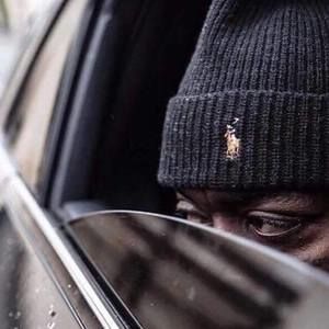 Meet your Posher, Derrick